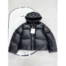 Chanel Clothing size S M L (Size chart below) comment size and color