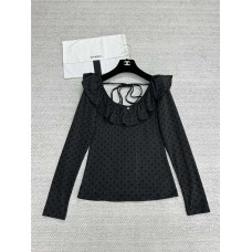 Chanel Clothing size S M L (Size chart below) comment size and color