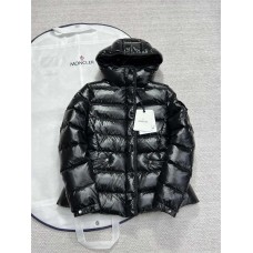 Chanel Clothing size S M L (Size chart below) comment size and color