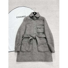 Chanel Clothing size S M L (Size chart below) comment size and color