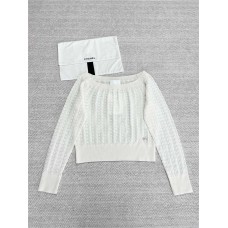 Chanel Clothing size S M L (Size chart below) comment size and color
