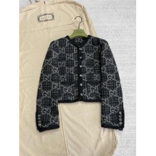 Chanel Clothing size S M L (Size chart below) comment size and color