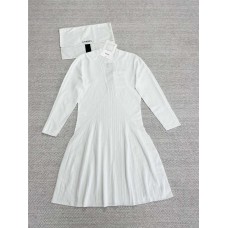 Chanel Clothing size S M L (Size chart below) comment size and color