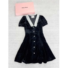 Chanel Clothing size S M L (Size chart below) comment size and color