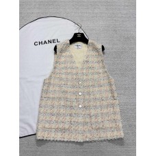 Chanel Clothing size S M L (Size chart below) comment size and color