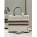 Dior book tote winter oblique  36*27*16cm medium cream