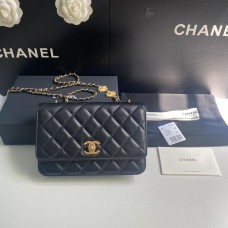 Chanel WOC black bag 19.5*12*3.5cm lambskin
