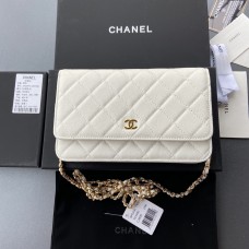 Chanel WOC w19.5×h10.5×d2cm white  