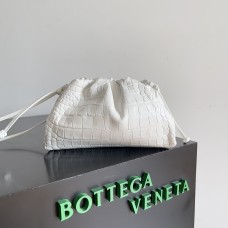 Bottega Veneta Pouch 23*15*5cm white