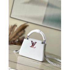 Louis Vuitton M22054 Capushine Capucines mini 21 × 14  × 8 cm