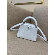 Louis Vuitton  Capucines BB M48865 21x14x8cm white