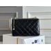 Chanel gold ball 14.5x22x8cm black