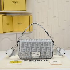 Fendi  Baguette  F logo 26x13x6cm