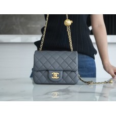 Chanel classic flap gold ball 17cm