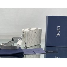 Dior  CD Diamond 17 x 12.5 x 5 cm ,ESSENTIALS