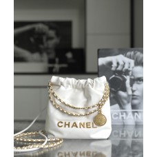 Chanel 22 mini white 20x19x6cm