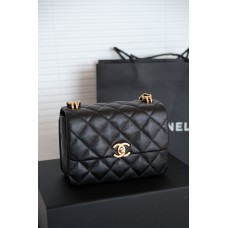 Chanel classic flap bag 20X10X15cm caviar