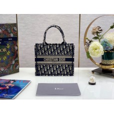 Dior book tote 26.5cm