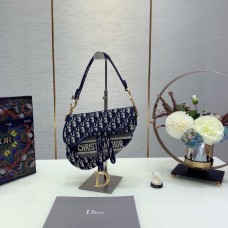 Dior  saddle bag  25cm