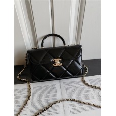 Chanel patent leather box 13.5*19*8cm