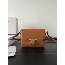 Celine triomphe 18.5*16 *4cm