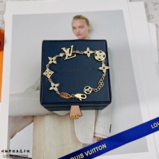 Louis Vuitton chain bracelet best replica