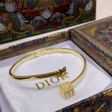 Dior bracelet best replica size 17cm and 19cm