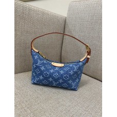 Louis Vuitton HILLS POCHETTE M82949  size：18.5x11x6.5cm  2025 new 