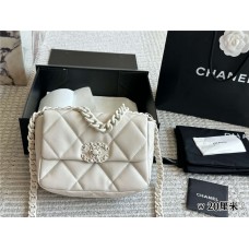Chanel 19 bag mini 20cm 2025 new 