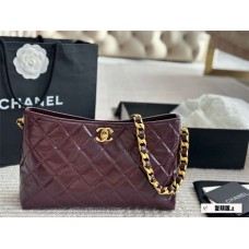 Chanel  24p hobo 28cm 2025 new 