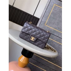 Chanel classic flap chocolate 20cm 2025 new 