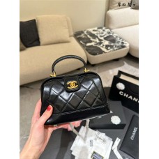 Chanel 24A Doctor bag 18cm 2025 new 