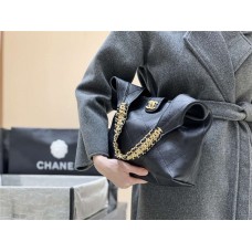 Chanel 25P Hobo Handbag AS5425 Medium Size 35*30*14cm 2025 new 