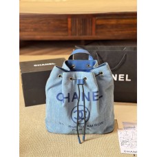 Chanel Hobo 32x 32cm 2025 new 