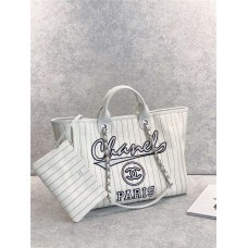 Chanel Beach shopping bag NA 2025 new 