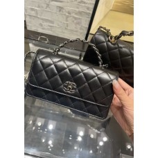 Chanel Hobo 10x17.2x3.3cm 2025 new 