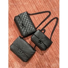 Chanel Reissue 2.55 Reissue Bag 2.55  Black Leather  all black  2025 new 