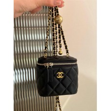 Chanel Vanity Case gold ball vanity bag black lamskin 8.5x11x7cm 2025 new 