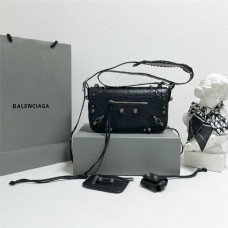 Balenciaga Le Cagole messenger bag. Size: 24*14*5cm 2025 new 
