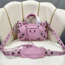 Balenciaga Neo Cagole latest square motorcycle bag. Size: 24cm x 29cm x 5cm 2025 new 
