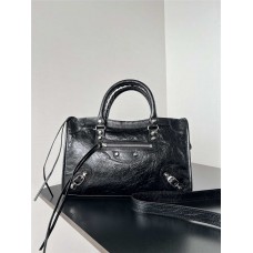 Balenciaga New Le City handbag. Size: 30cm x 20cm x 10cm 2025 new 