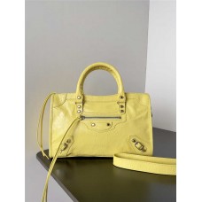 Balenciaga New Le City S handbag. Size: 30cm x 20cm x 10cm 2025 new 
