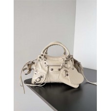 Balenciaga Neo Cagole new motorcycle bag. Size: 26cm x 13cm x 18cm, Small 26cm 2025 new 