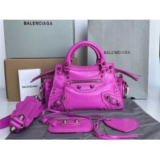 Balenciaga Neo Cagole new motorcycle bag. Size: 26cm x 13cm x 18cm, Small 26cm 2025 new 