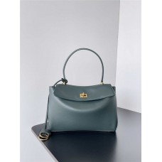 Balenciaga Redeo Small 29cm gemstone green. Mini size: Base 22cm x Height 9.9cm x Width 8.3cm; Small: 29cm x 20cm x 10cm; Medium: 35cm x 23cm x 11cm; Large: 40cm x 30cm x 13cm 2025 new 