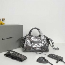 Balenciaga Neo Cagole New Motorcycle Bag: 26cm x 18cm x 11cm 2025 new 