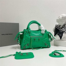 Balenciaga Neo Cagole New Motorcycle Bag: 26cm x 18cm x 11cm 2025 new 