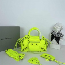 Balenciaga Neo Cagole New Motorcycle Bag: 26cm x 18cm x 11cm 2025 new 