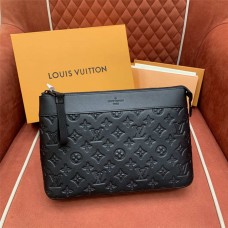 Louis Vuitton Voyage M82545 Size: 30 x 21 x 7.5cm 2025 new 