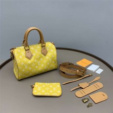 Louis Vuitton M24426 P9 Speedy 25  Size: 25 x 15 x 15cm P9  2025 new 